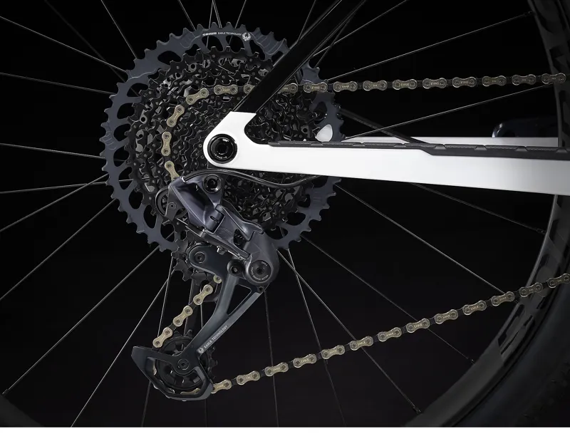 Trek Procaliber 9.7 XC MTB Bike in Crystal White Black Medium/Large-7